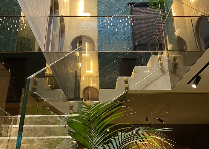 Hotel Vico 4*