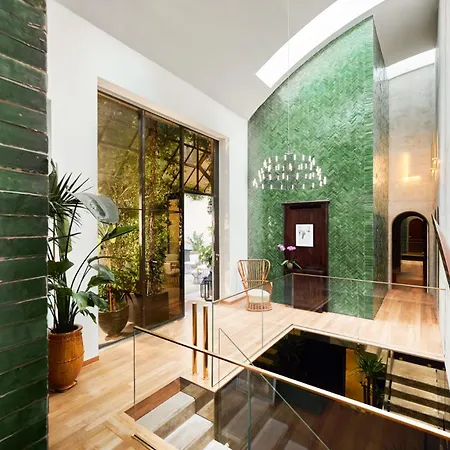 Vico Hotel